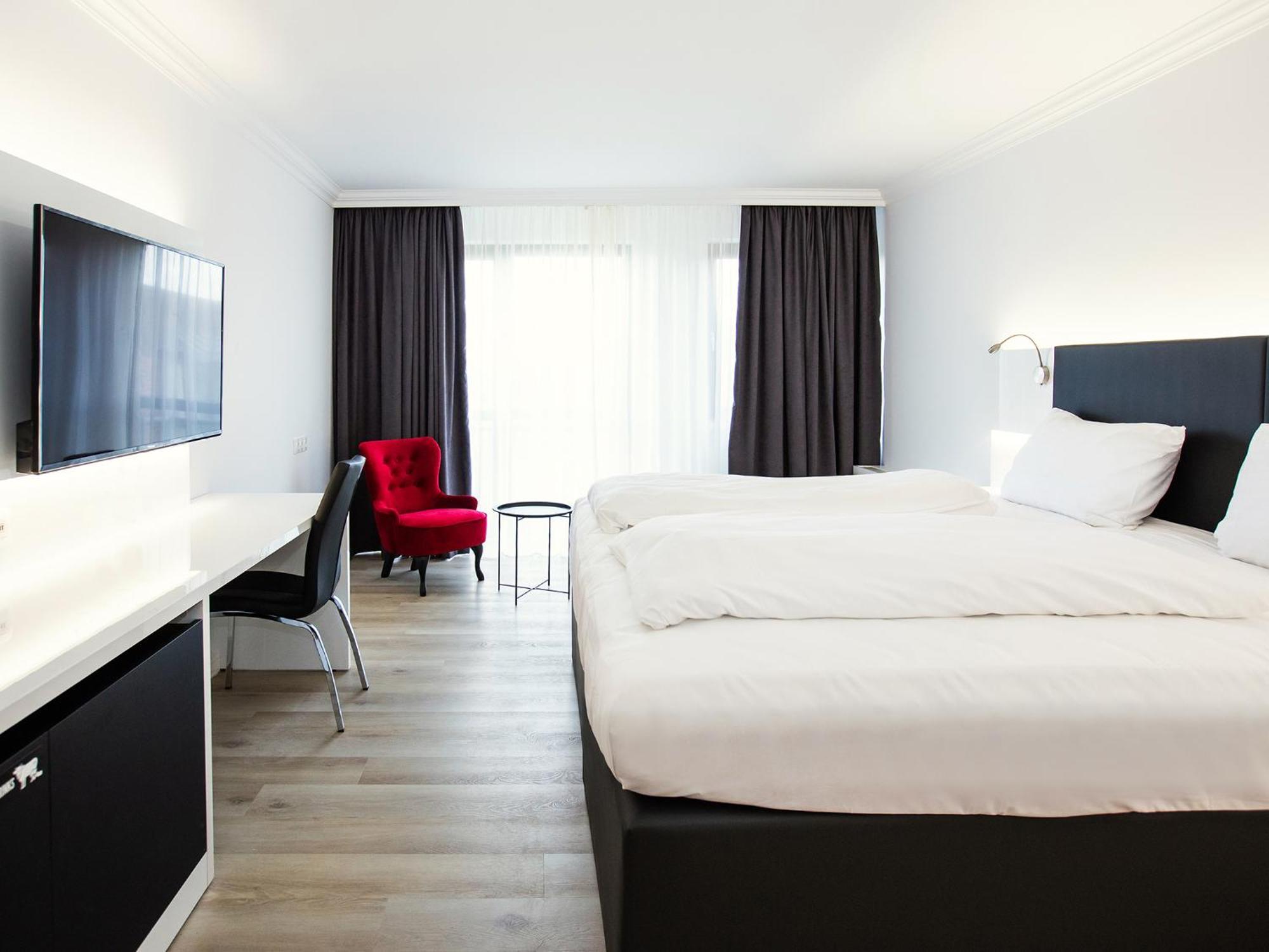 Dormero Hotel Meerbusch Eksteriør billede